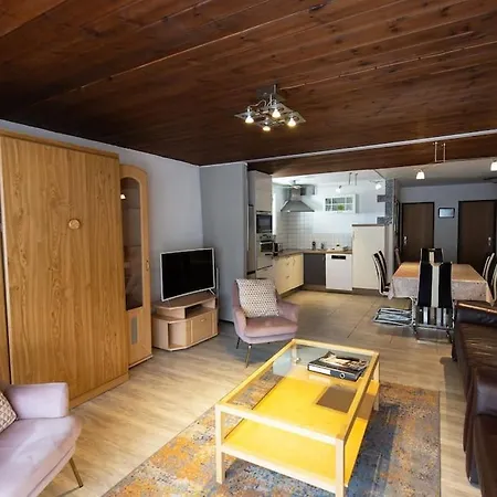 Lägenhet Downtown Big 3room South